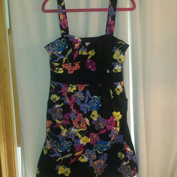 Semi formal dress for any special occasion.