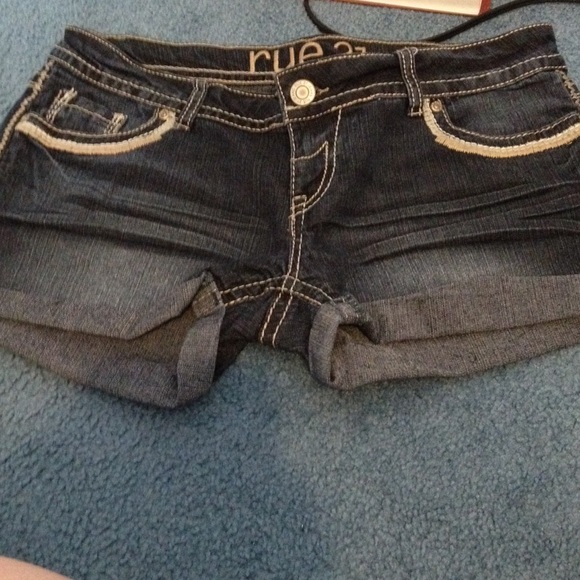 Rue 21 shorts