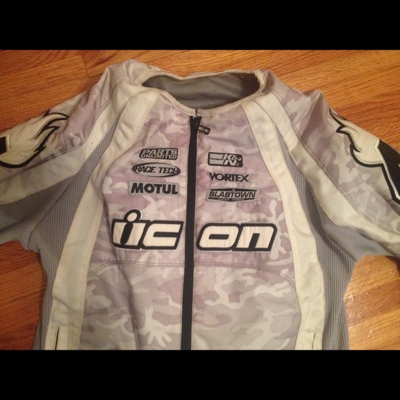 $75 - Picture 2 of 4