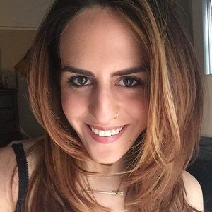 Meet your Posher, Alexandra