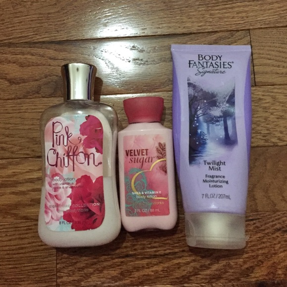 Lotion , bath & body works except for purple!!! - Picture 1 of 4
