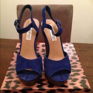 Naughty Monkey - Fixation Blue Size 6.5
