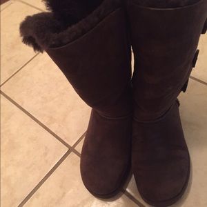 Ugg boots !!! Super warm !!