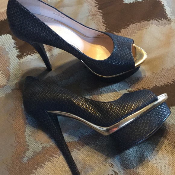 Enzo Angiolini Shoes - ENZO ANGIOLINI HEELS!