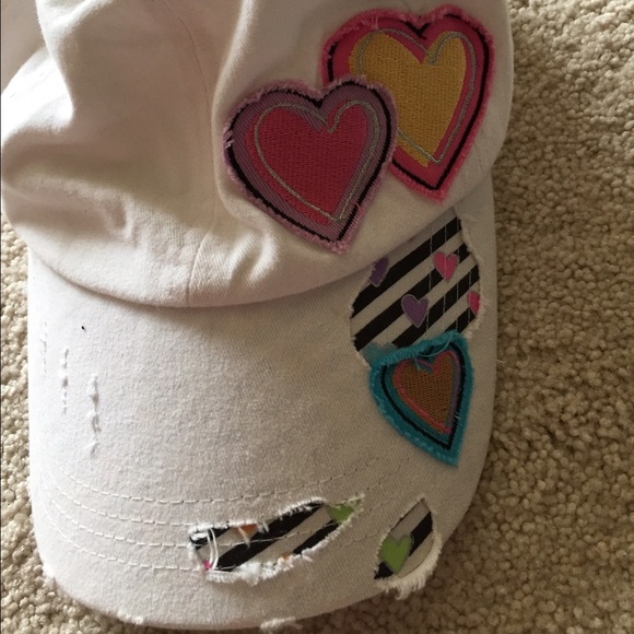 Hat - Picture 2 of 3