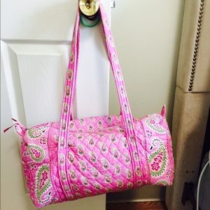 Vera Bradley duffle bag