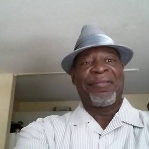 Meet your Posher, Charles