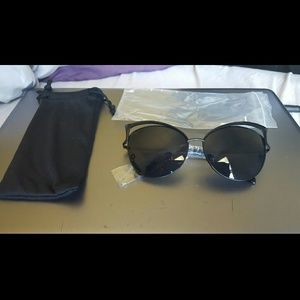 Black cat eye sunglasses