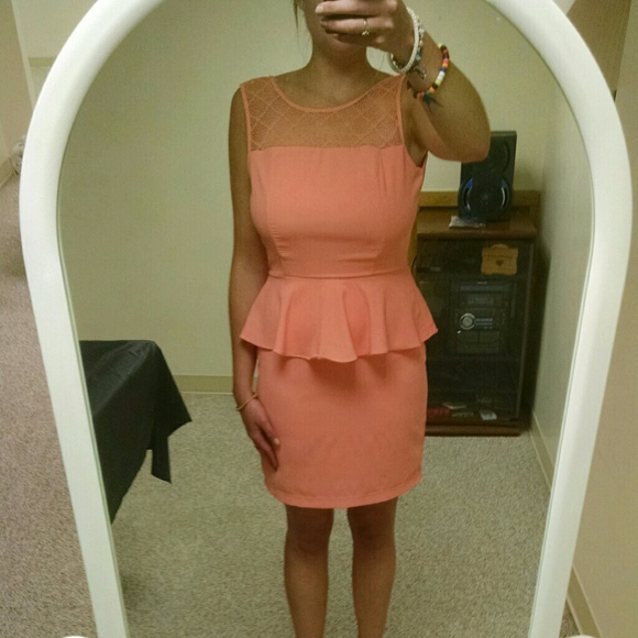 Dresses & Skirts - Pink dress.
