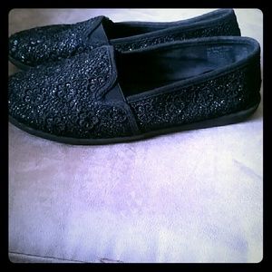 Black slip on