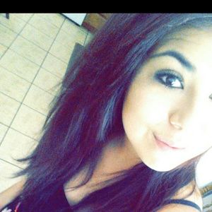 Meet your Posher, Wendy