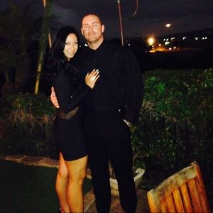 Meet your Posher, Chanel