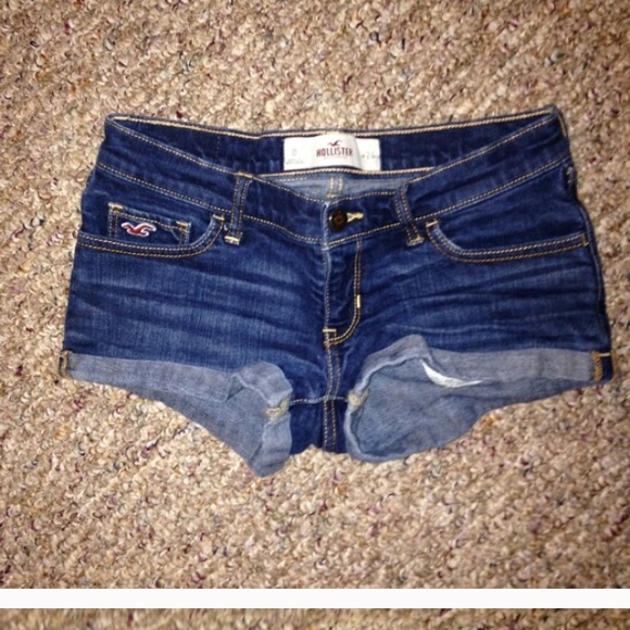 🚨🚨FOLLOW🚨🚨 - Picture 3 of 4