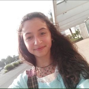 Meet your Posher, Delmis