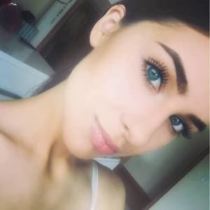 Meet your Posher, Diana