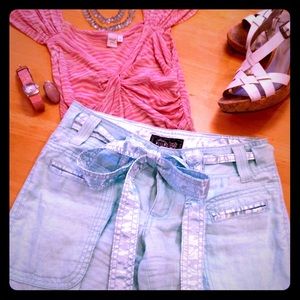 Miss Me linen cargo capri pants w/satin trim.