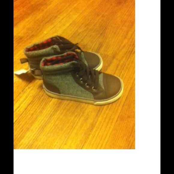 Toddler hi top sneakers from GAP