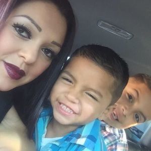 Meet your Posher, Maira