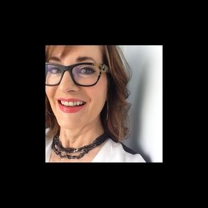 Meet your Posher, Clare