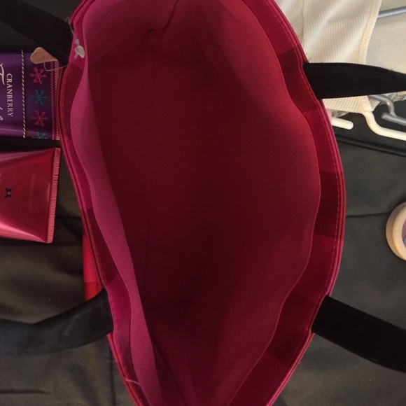 Victoria Secret Bundle! - Picture 3 of 3