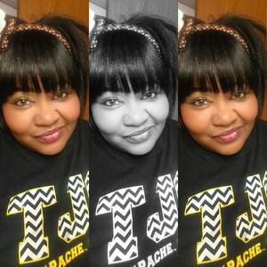 Meet your Posher, Joneva