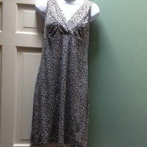 Ann Taylor sleeveless dress