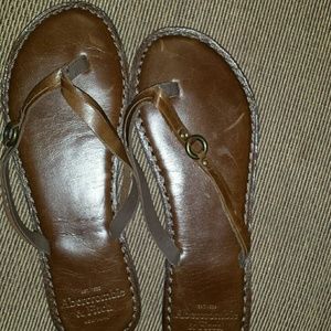 Brown leather Abercrombie saddles never worn