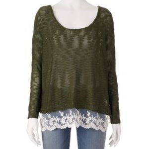 Dark green sweater w lower lace trim
