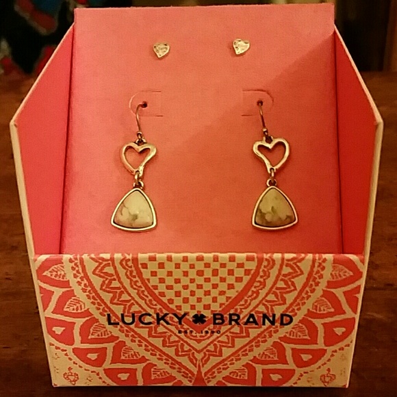 Two earing set