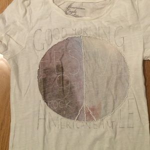 Tshirt with bead accent