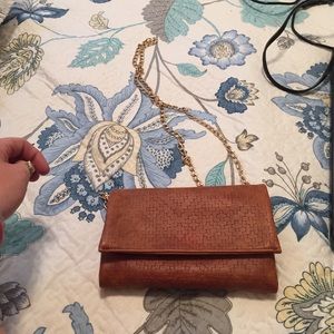 Cross body purse