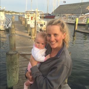 Meet your Posher, Carrie