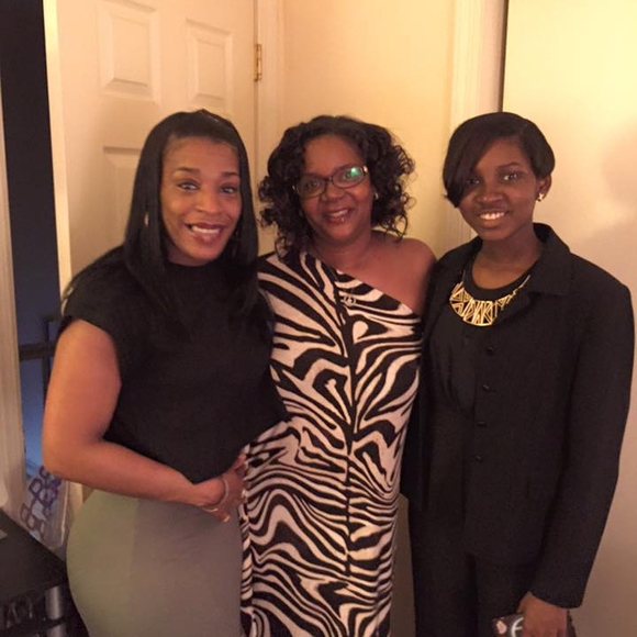 Meet your Posher, Tonya