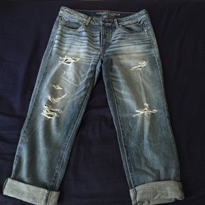 Distressed boyfriend jeans