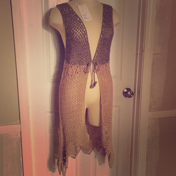 Monoreno Sleeveless Crochet