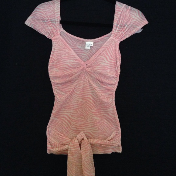 NWOT Sweet Pea shear top, super stretch!