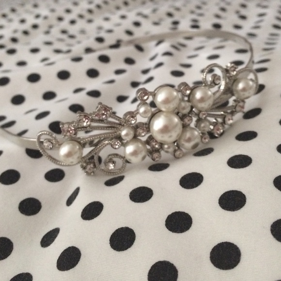 Pearl and rhinestone headband