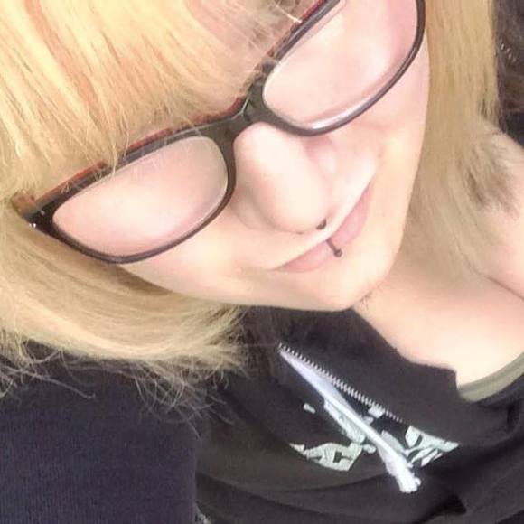 Meet your Posher, Shelby