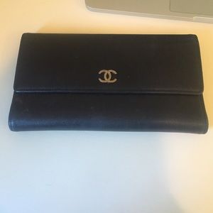 Chanel wallet