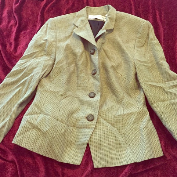 Checkered tan blazer