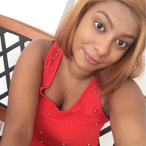 Meet your Posher, Hayshani