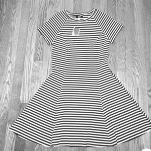 Black & white shirt sleeves striped dress