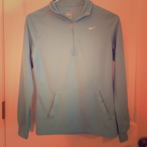 Nike blue running jacket📍