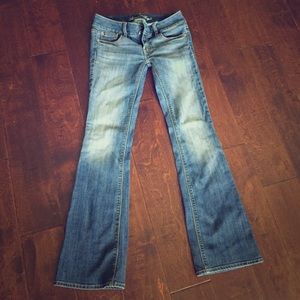 American Eagle artist jeans size 0 short