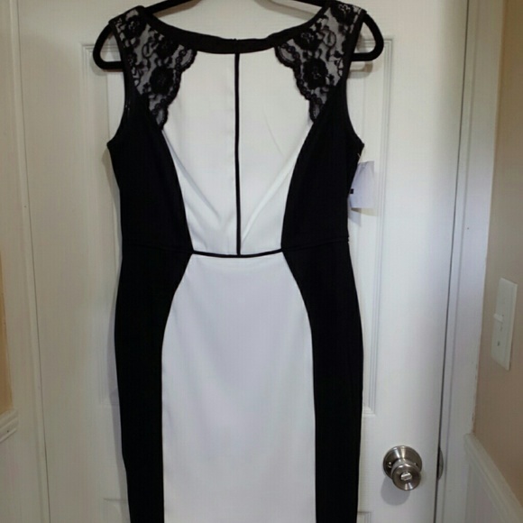 Dresses & Skirts - New W tag  Black and ivory  dress