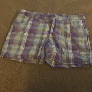 Plaid purple shorts