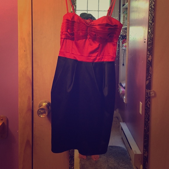 H&M Dresses & Skirts - Red and black going out dress! H&m