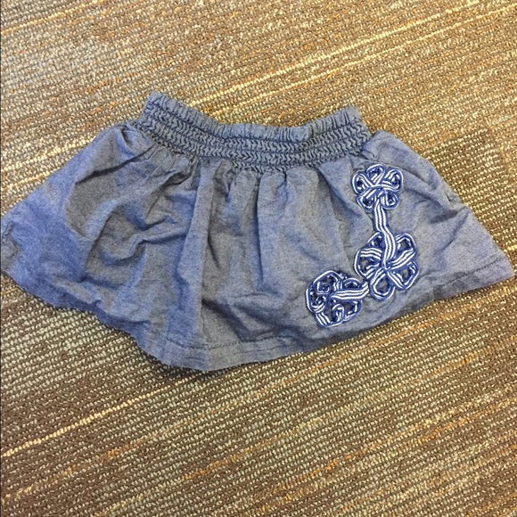 Baby girl skirt