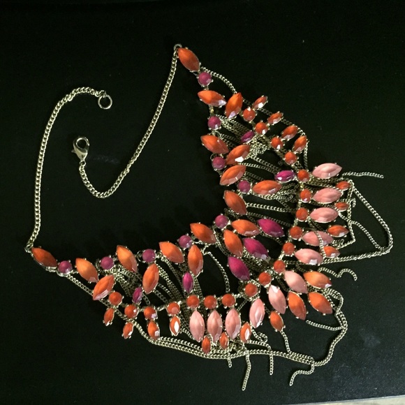 BR Coral crystal necklace - Picture 3 of 3