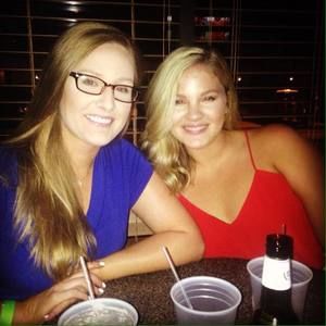 Meet your Posher, Caroline